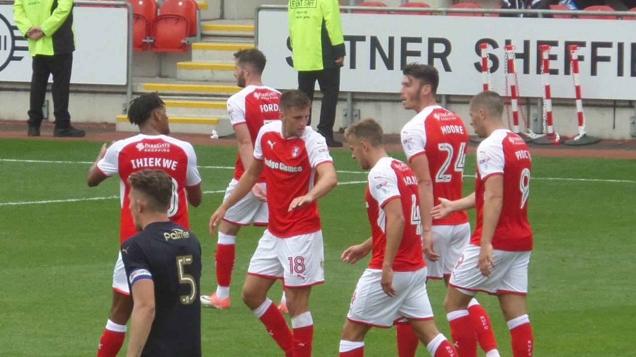 nhan-dinh-soi-keo-barnsley-vs-fleetwood-luc-1h45-ngay-14-8-2025